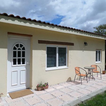 Gite De Cerisier Saint-Nicolas-de-la-Grave Esterno foto